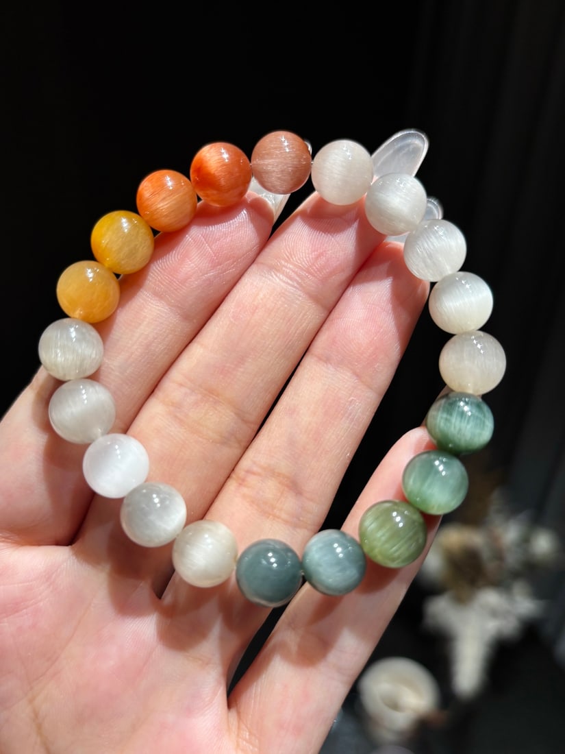 An Exquisite Crystal Bracelets: An Exquisite Crystal Bracelets,Size:9.6mm,Weight:24.5g 水晶手串