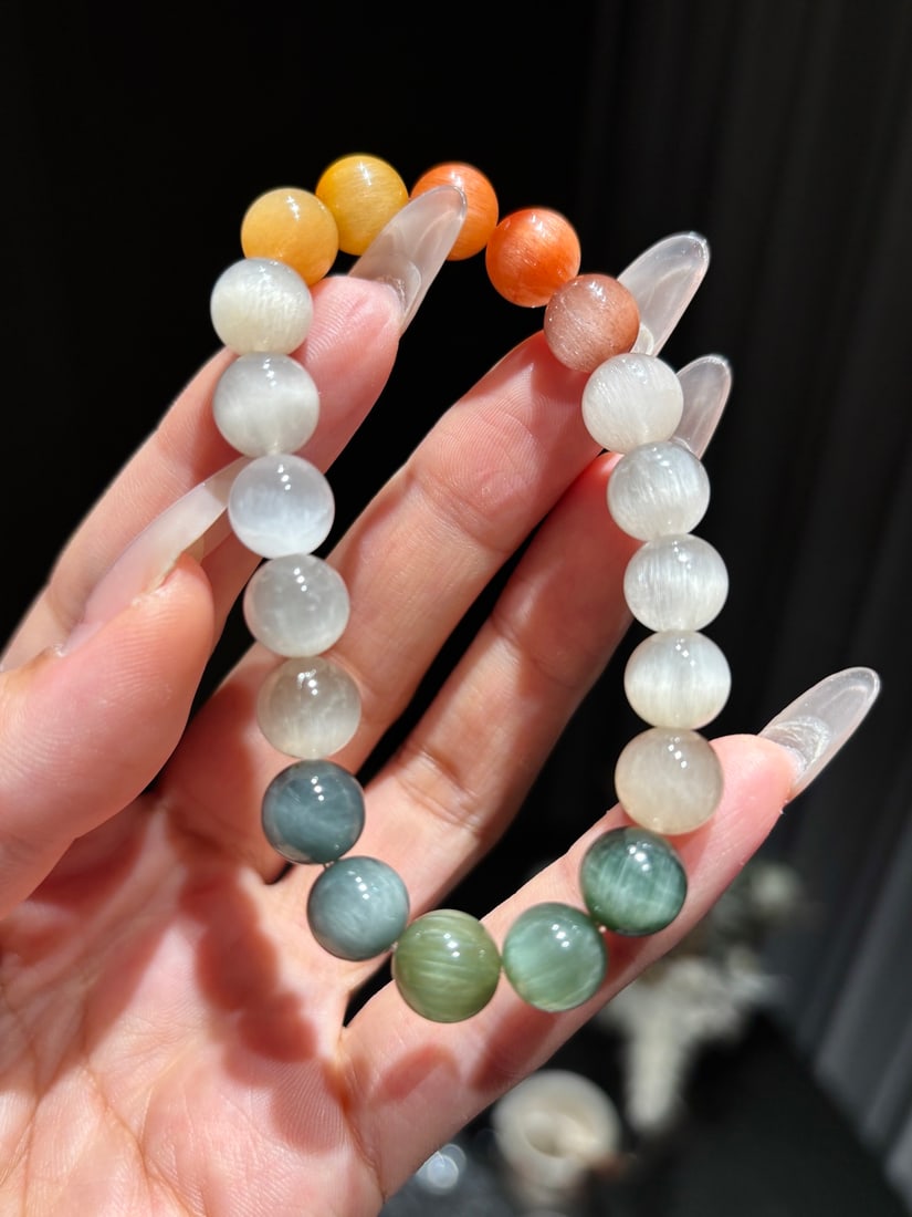 An Exquisite Crystal Bracelets - 4