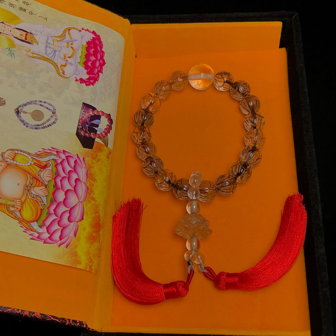 An Exquisite Crystal Bracelets - 6