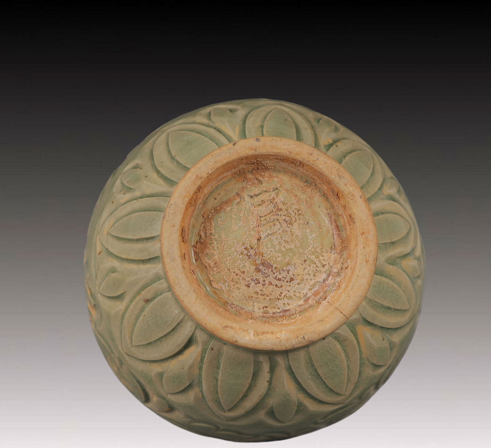 An Exquisite Yaozhou yao Flower Pattern Vase - 8