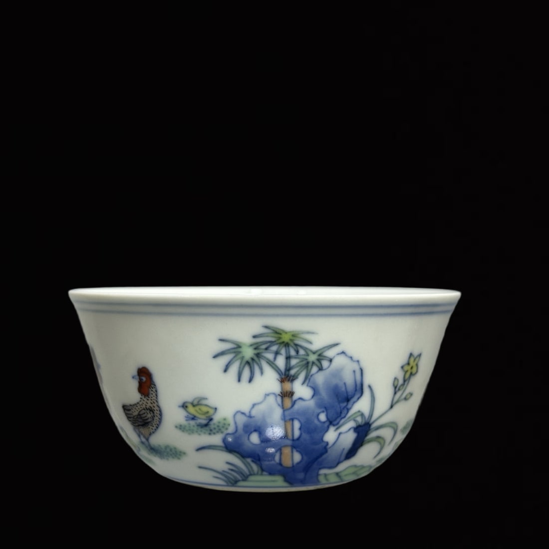 A Pair of Exquisite Doucai Rooster Pattern Cups - 4