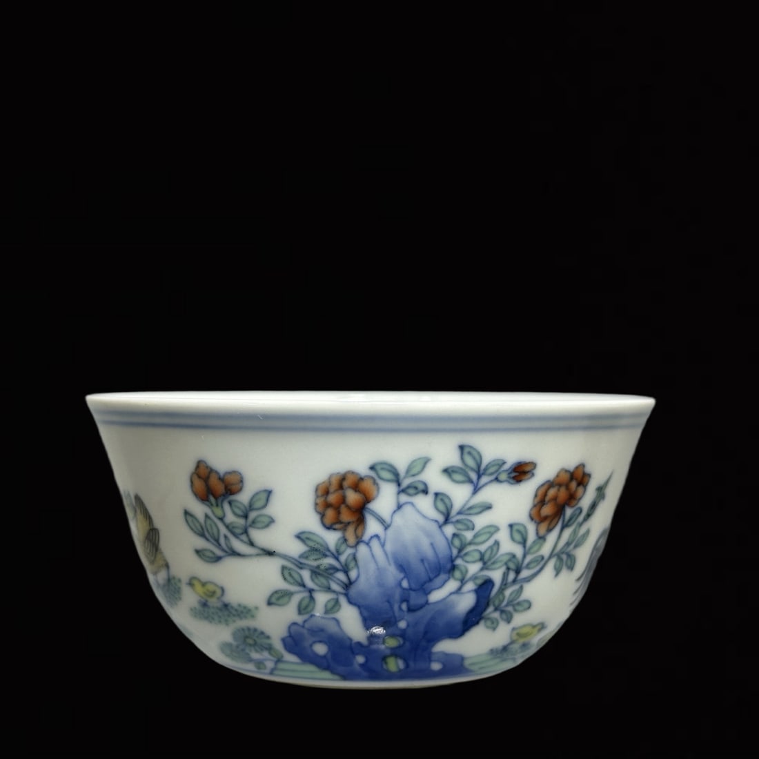 A Pair of Exquisite Doucai Rooster Pattern Cups - 5