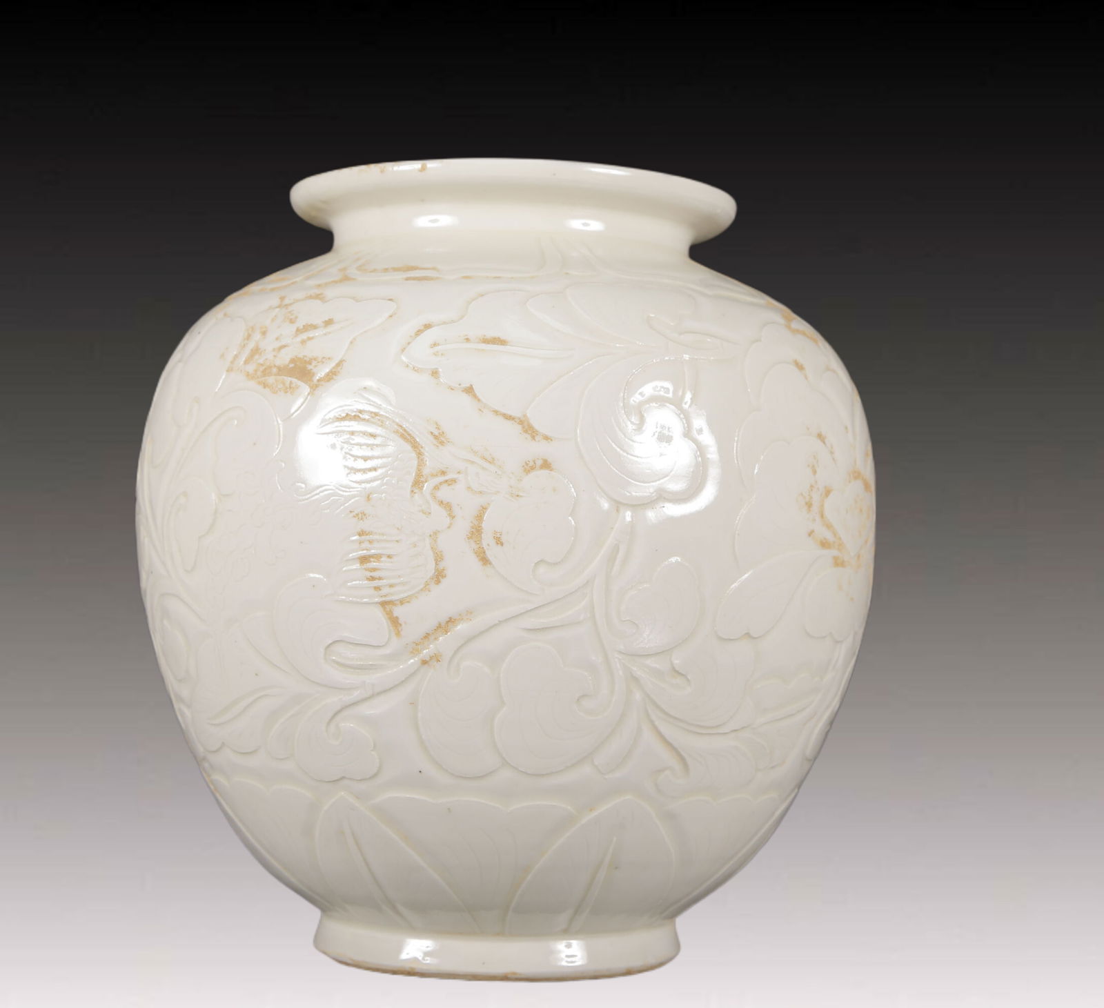 An Exquisite Ding yao Flower and Bird Pattern Jar - 4