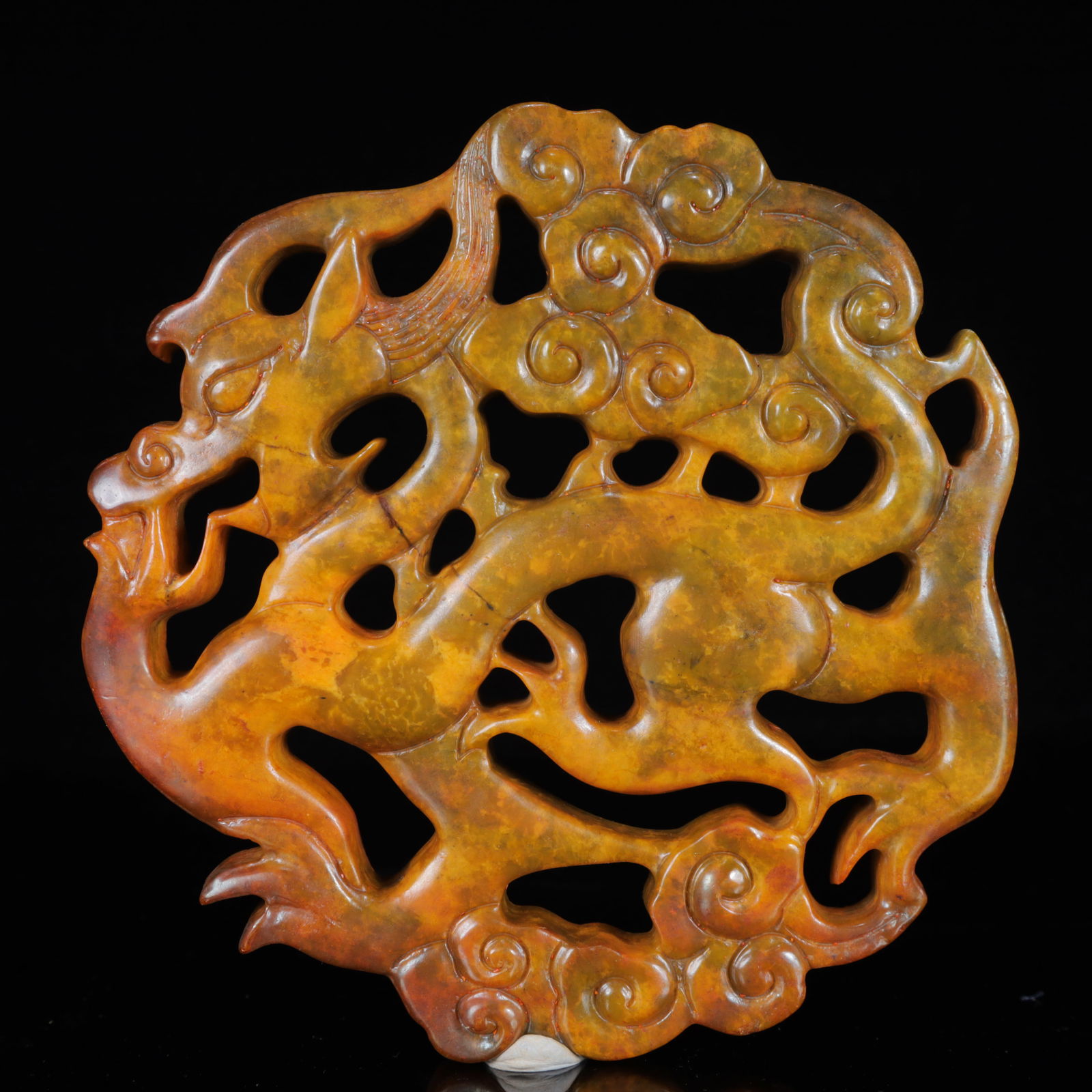 A Rare Gaogu yu Dragon Pendant: A Rare Gaogu yu Dragon Pendant,Ancient Time,China,Size:6.7inx0.6inx6.7in,Weight:563g 高古玉龙挂件,中国远古时期