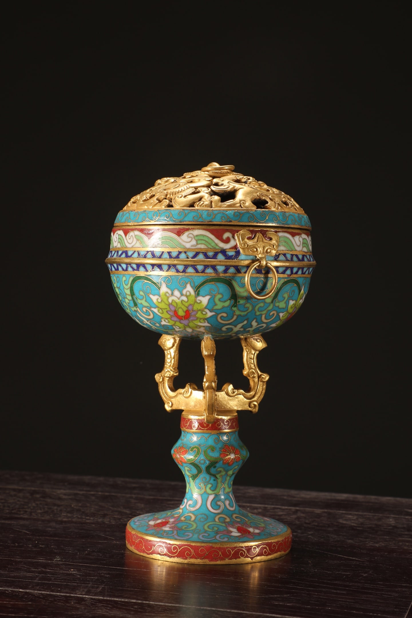 An Exquisite Cloisonne Lotus Pattern Hat Stand - 2