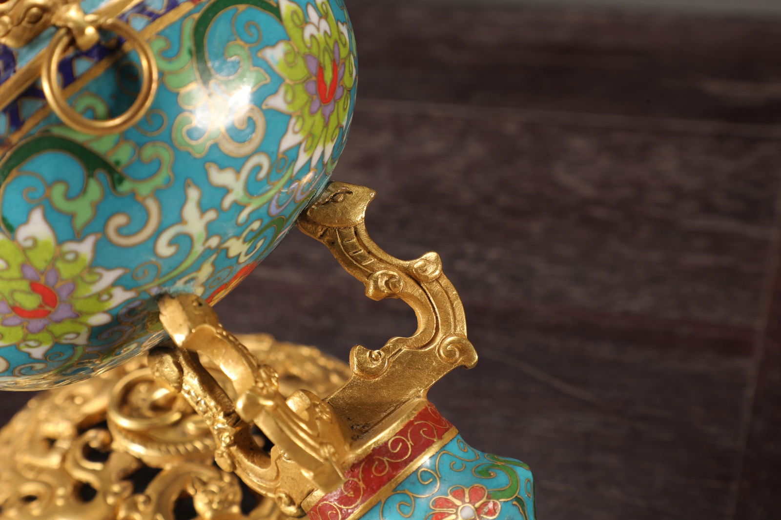 An Exquisite Cloisonne Lotus Pattern Hat Stand - 9