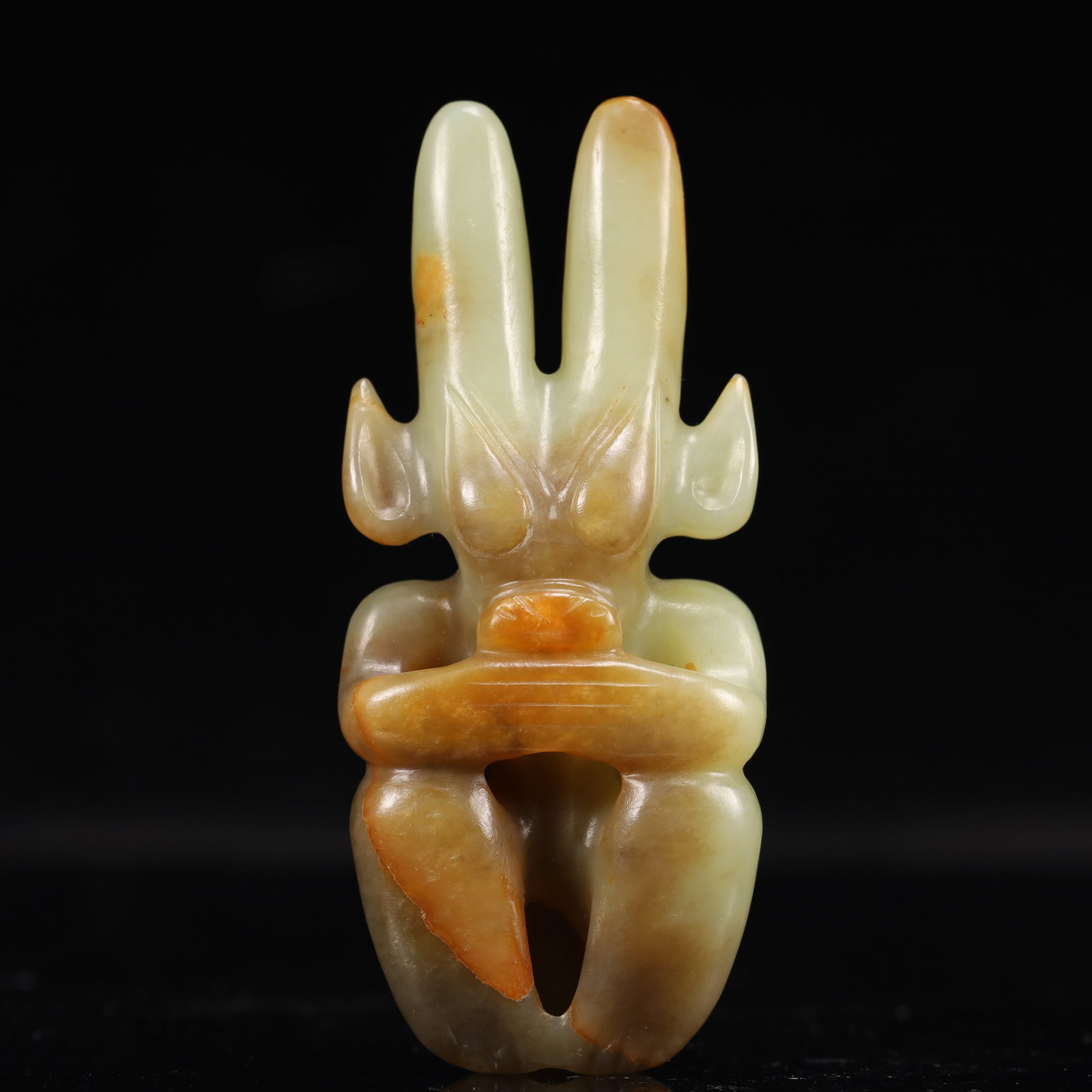 An Archaic Hongshan Culture White Jade Figure Pendant: An Archaic Hongshan Culture White Jade Figure Pendant,Ancient Time, China,Size:1.6inx0.8inx3.7in,Weight:118g 红山文化白玉人物挂件,中&#