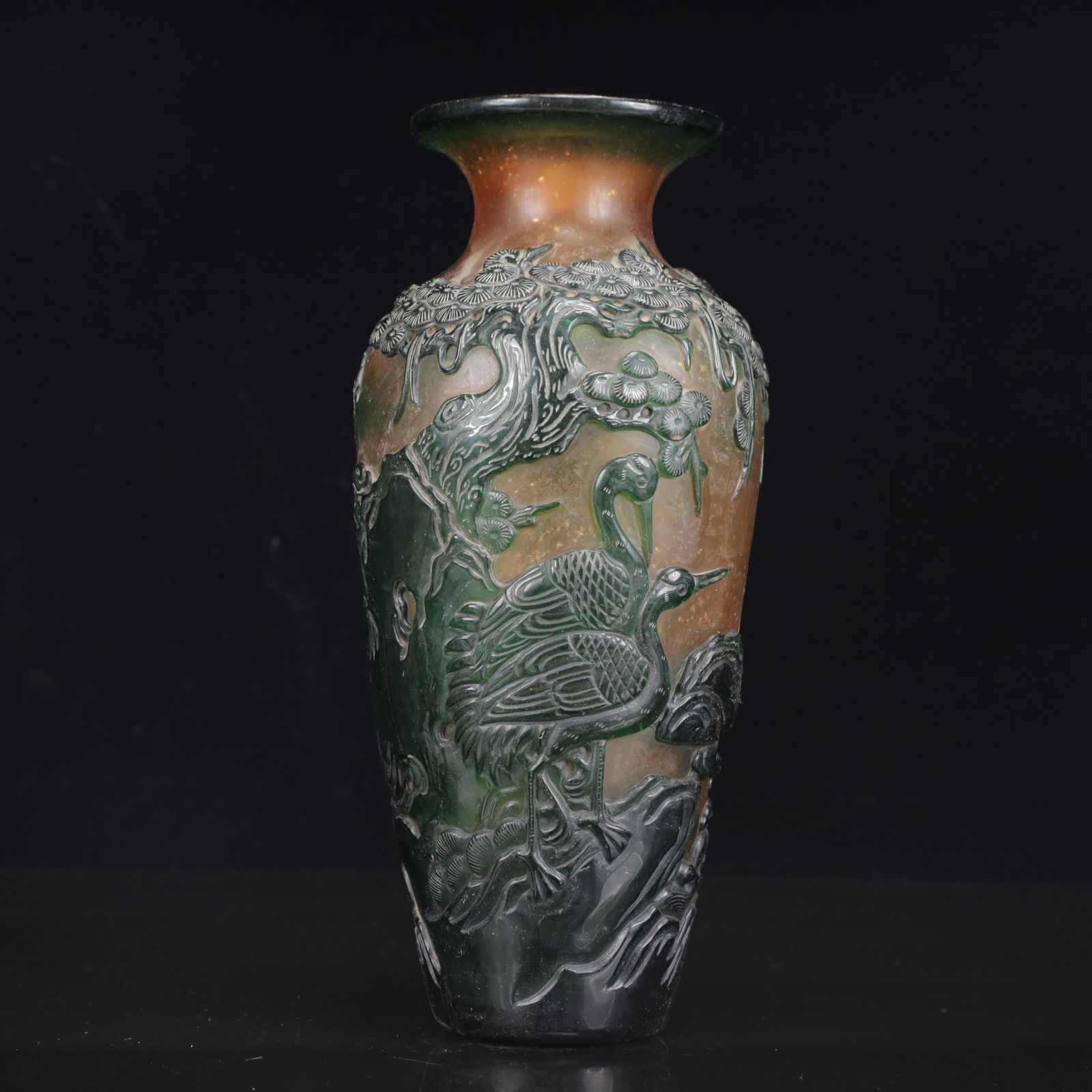 An Exquisite Glass Auspicious Cloud and Crane Pattern Vase (1 of 19)