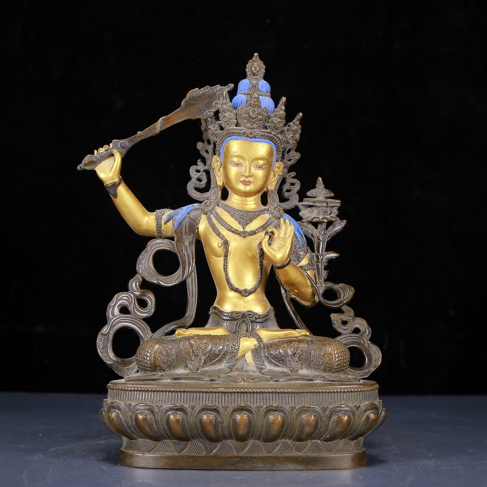 A Solemn Gilt Bronze Statue of Manjusri (1 of 9)