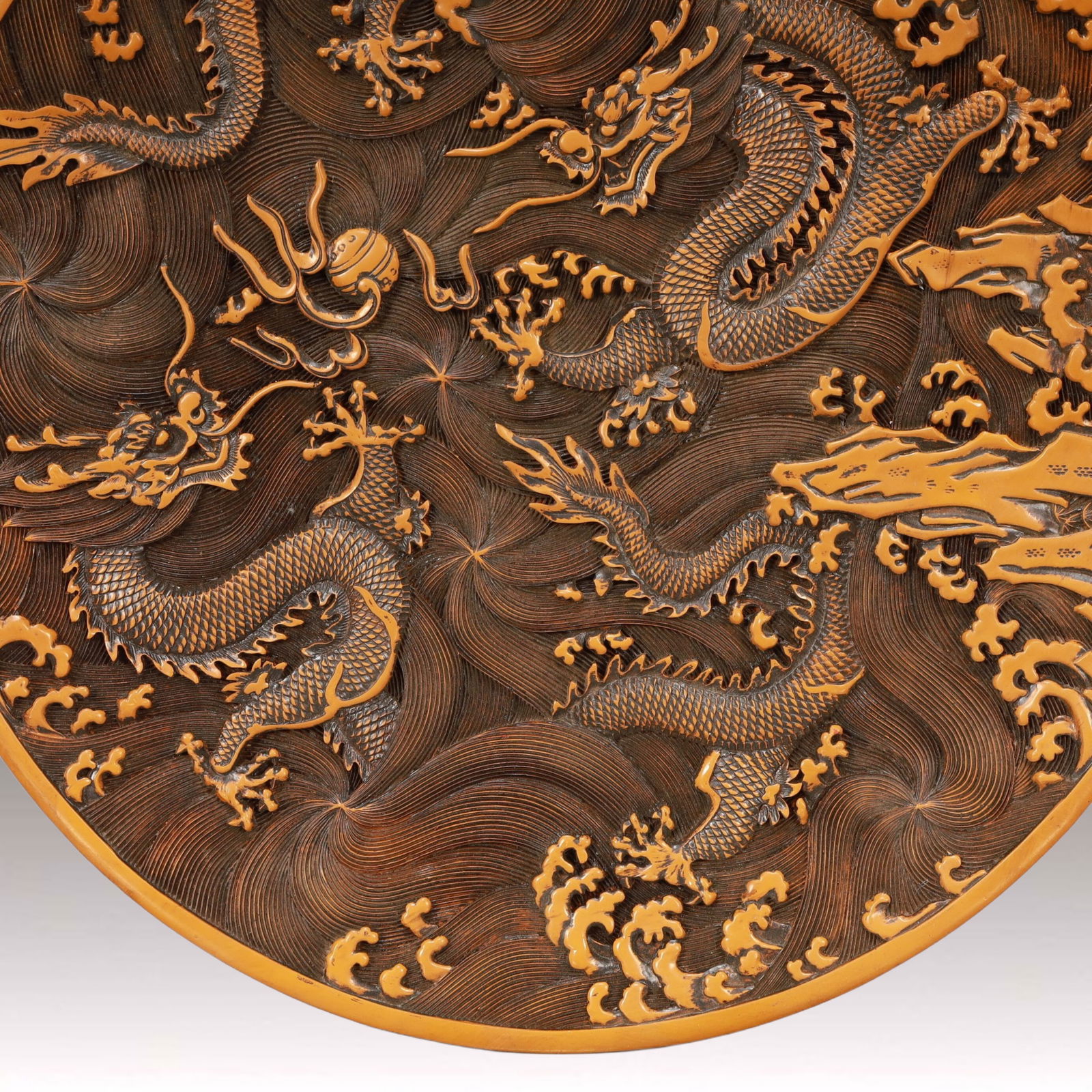 A Rare Yellow Lacquer Dragon Pattern Plate - 4