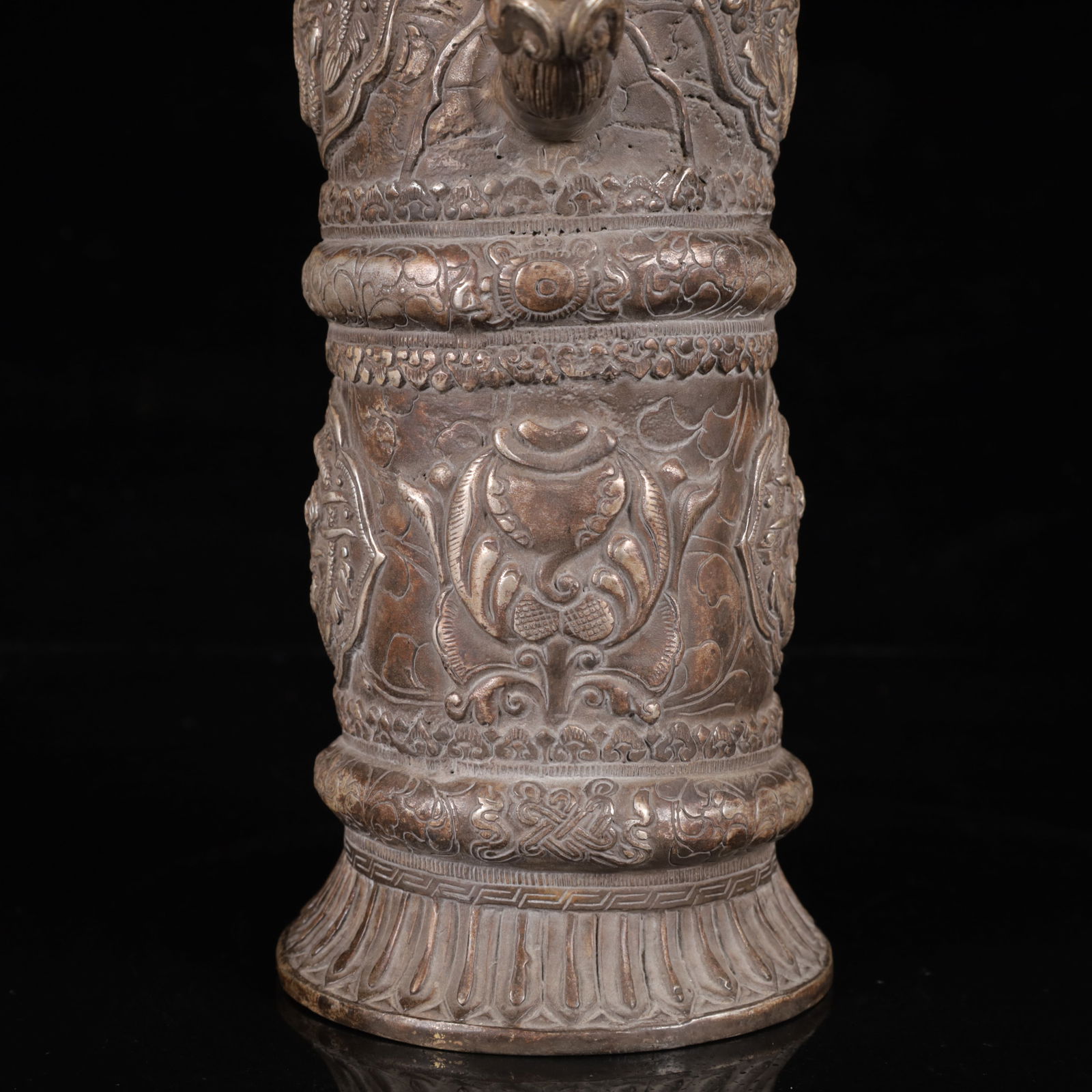 An Exquisite Silver Dragon Pattern Ewer - 8