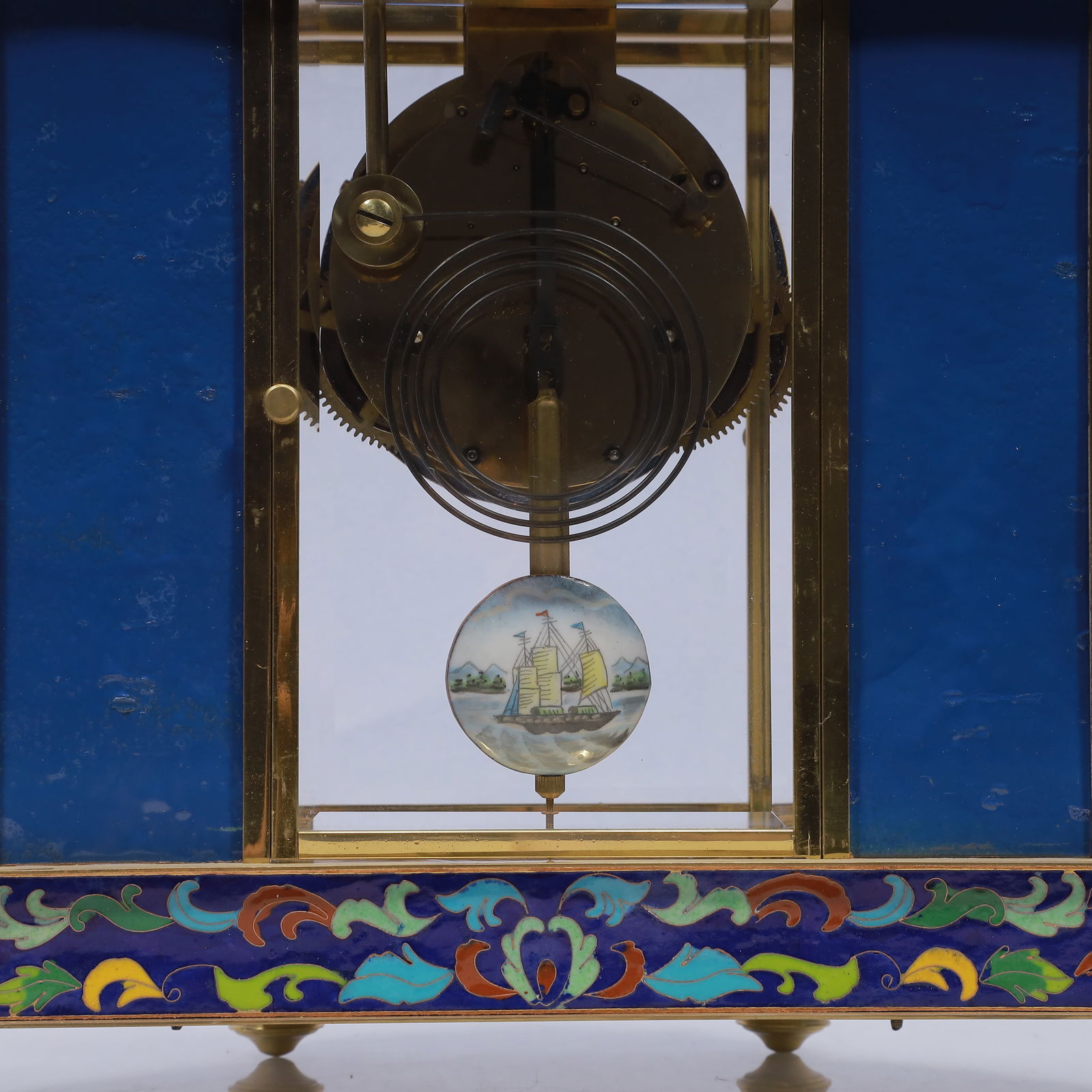 An Exquisite Cloisonne Flower Pattern Table Clock Ornament - 11