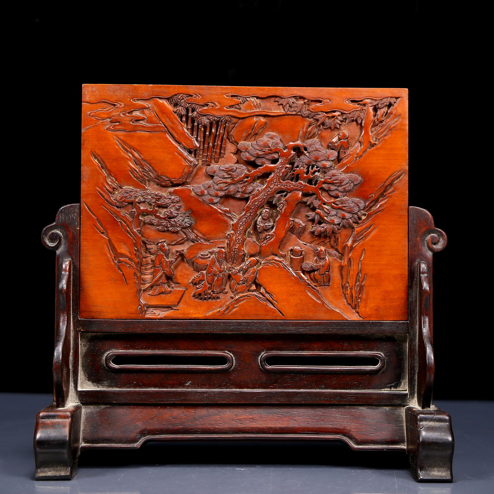 An Exquisite Boxwood Character and Story Pattern Table Screen,With Poem (1 of 12)