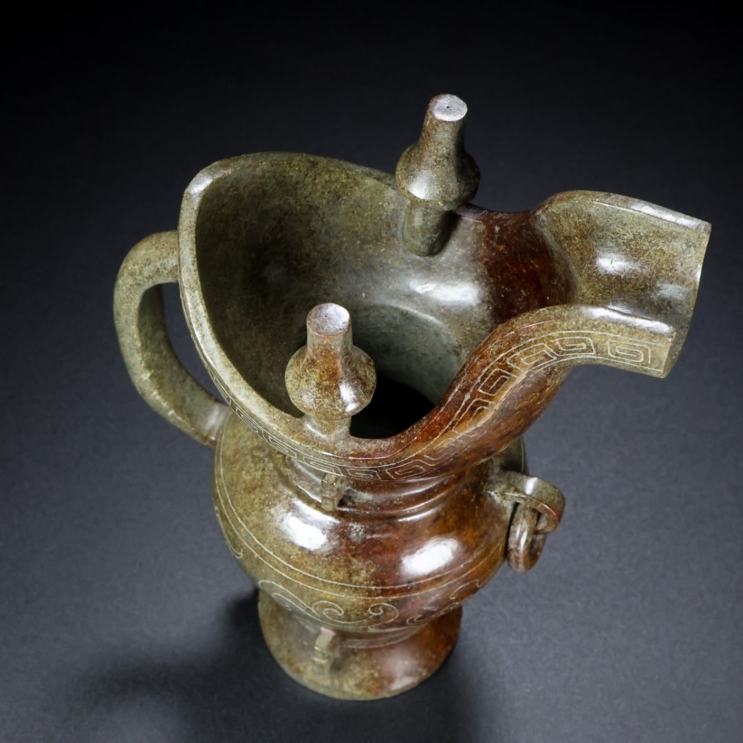 An Exquisite Archaic Jade Chi-Dragon Pattern Goblet - 9