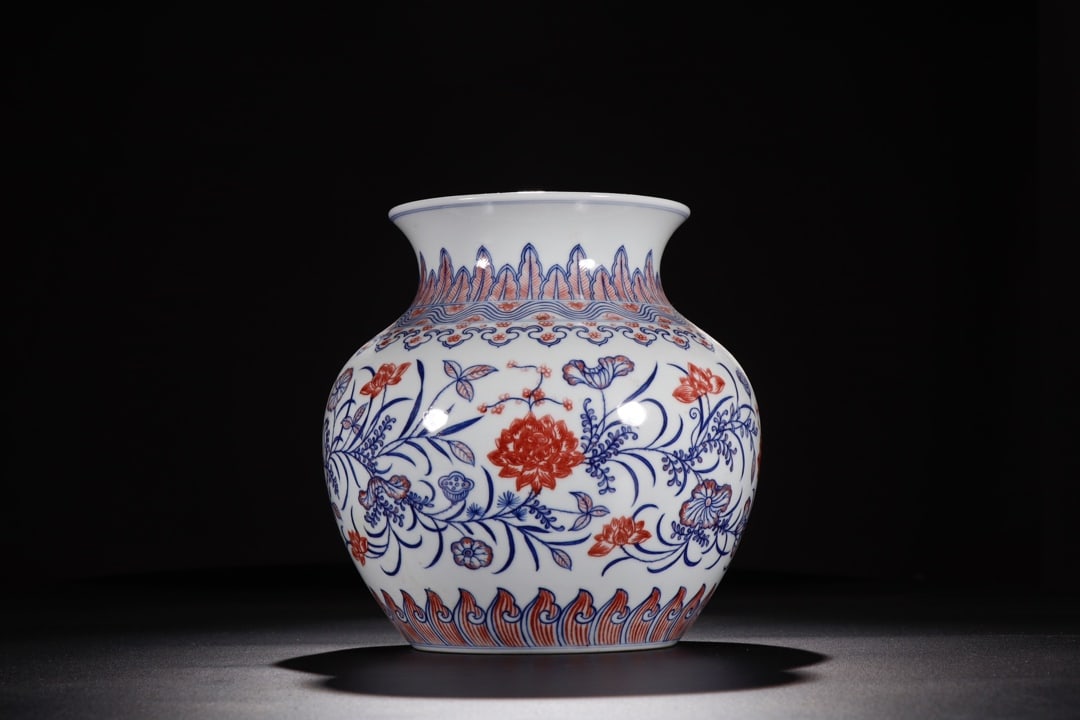 An Exquisite Blue and White Underglaze-Red Flower Pattern Vase (1 of 8)