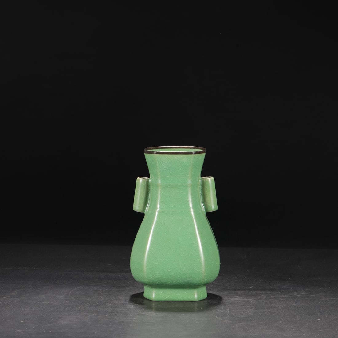 An Exquisite Ru yao Sky Blue Glazed Cover with Silver Double-Ears Vase,with an Imperial Poem by (1 of 8)