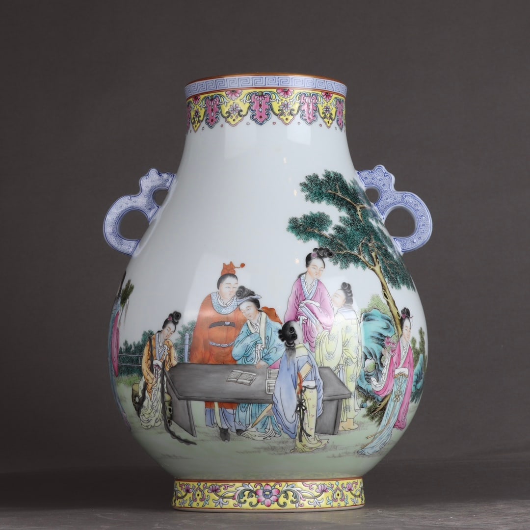 An Exquisite Famille-Rose Character and Story Pattern Double-Ears Vase: An Exquisite Famille-Rose Character and Story Pattern Double-Ears Vase,Qing Dynasty,China,Yongzheng Six-character Mark,Size:11.1inx8.5in 粉彩人物故事纹双