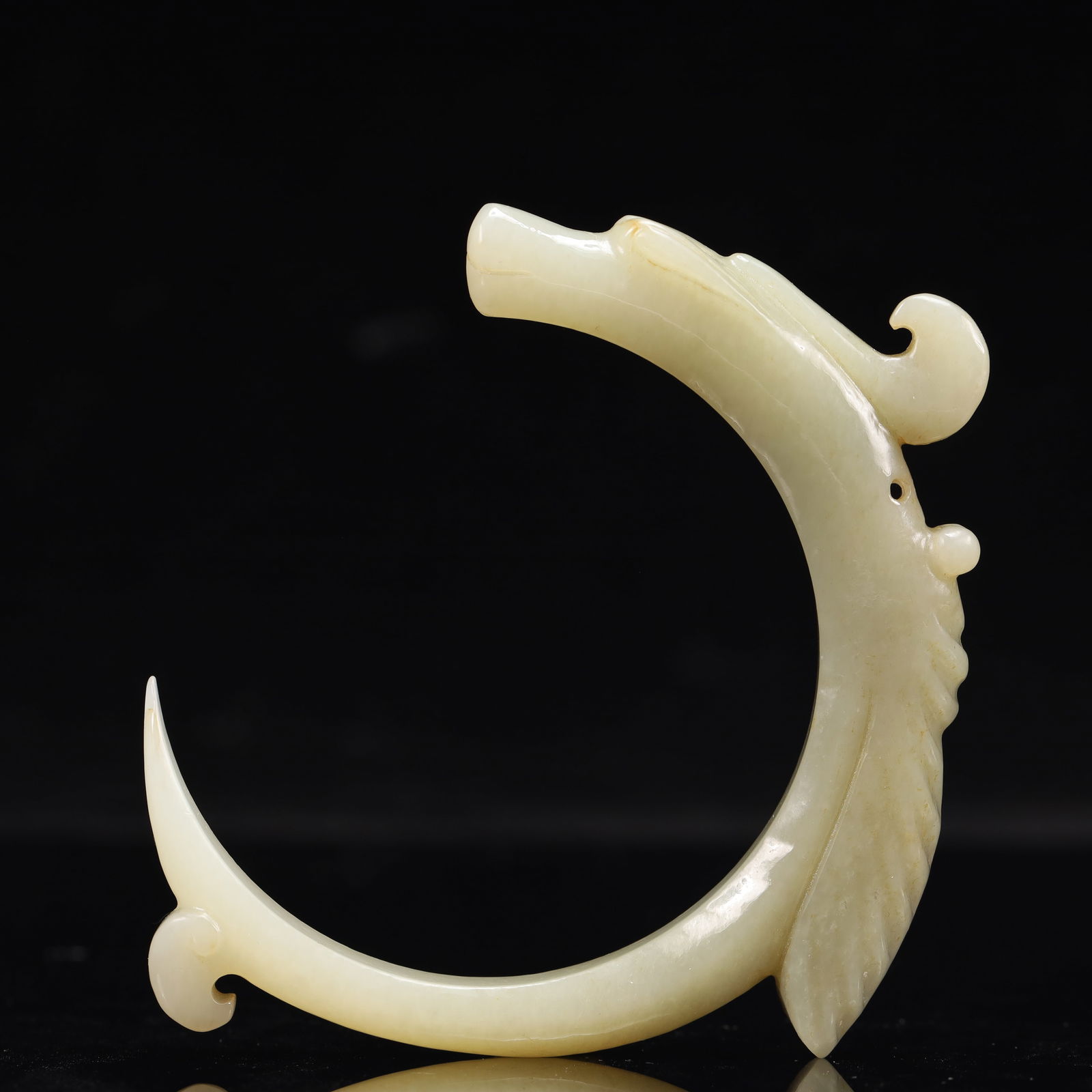 An Archaic Hongshan Culture White Jade Cicada Pattern Pendant: An Archaic Hongshan Culture White Jade Cicada Pattern Pendant,Ancient Time, China,Size:3.5inx5.1in,Weight:97g 