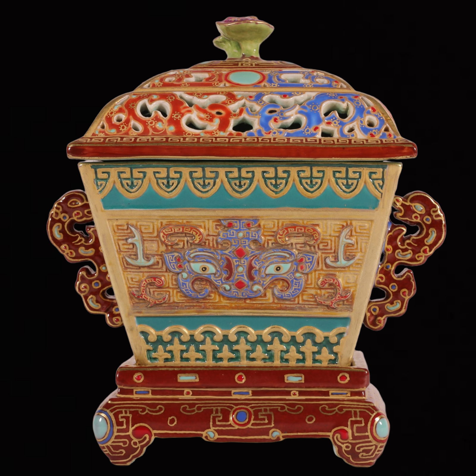 An Exquisite Enamel Painted Gold Beast-Face Pattern Double-Ears Censer: An Exquisite Enamel Painted Gold Beast-Face Pattern Double-Ears Censer,Qing Dynasty, China,Qianlong Six-character Mark,Size:5.1inx4.6in 珐琅彩描金兽面纹
