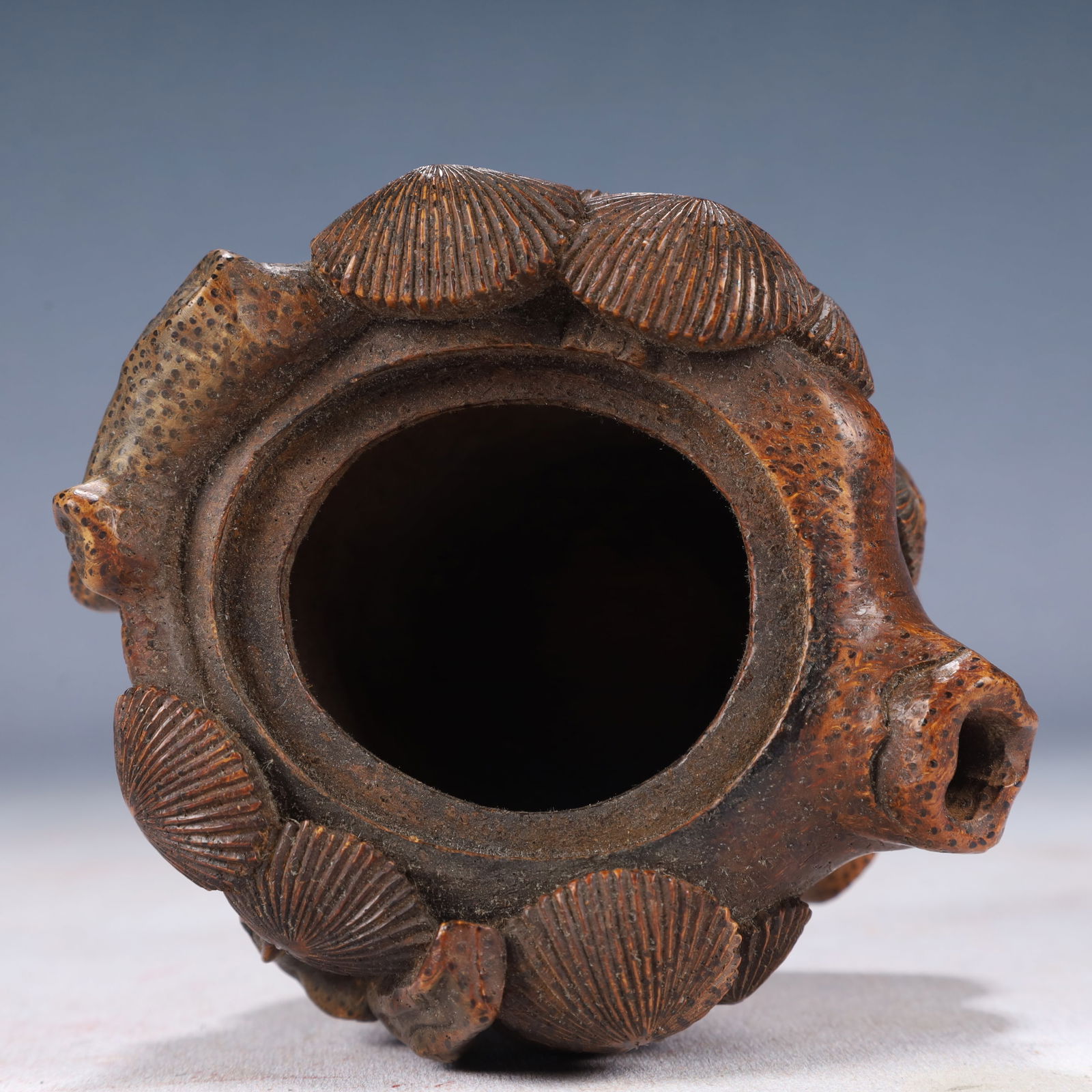 An Exquisite Bamboo Pine Pattern Teapot - 8