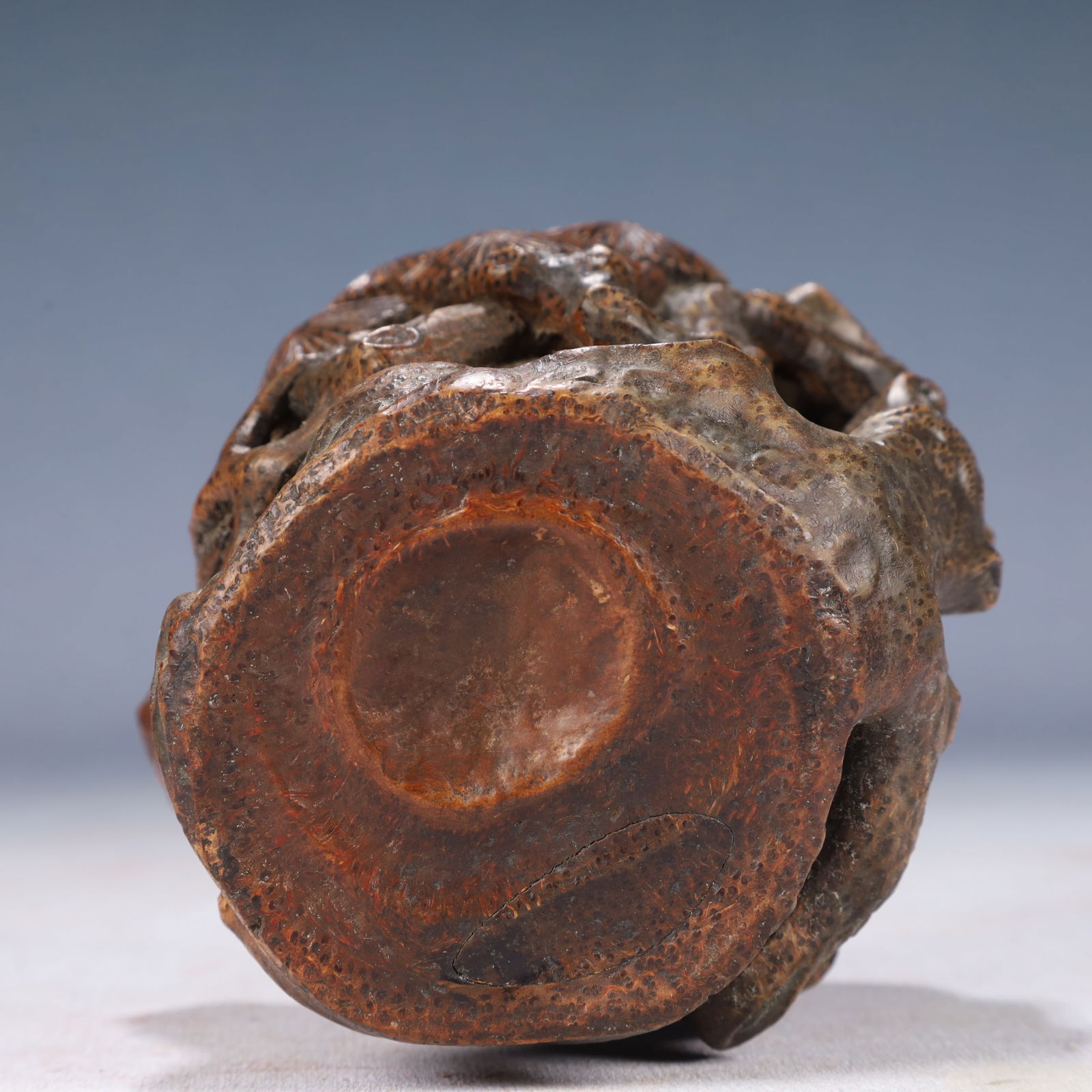 An Exquisite Bamboo Pine Pattern Teapot - 9