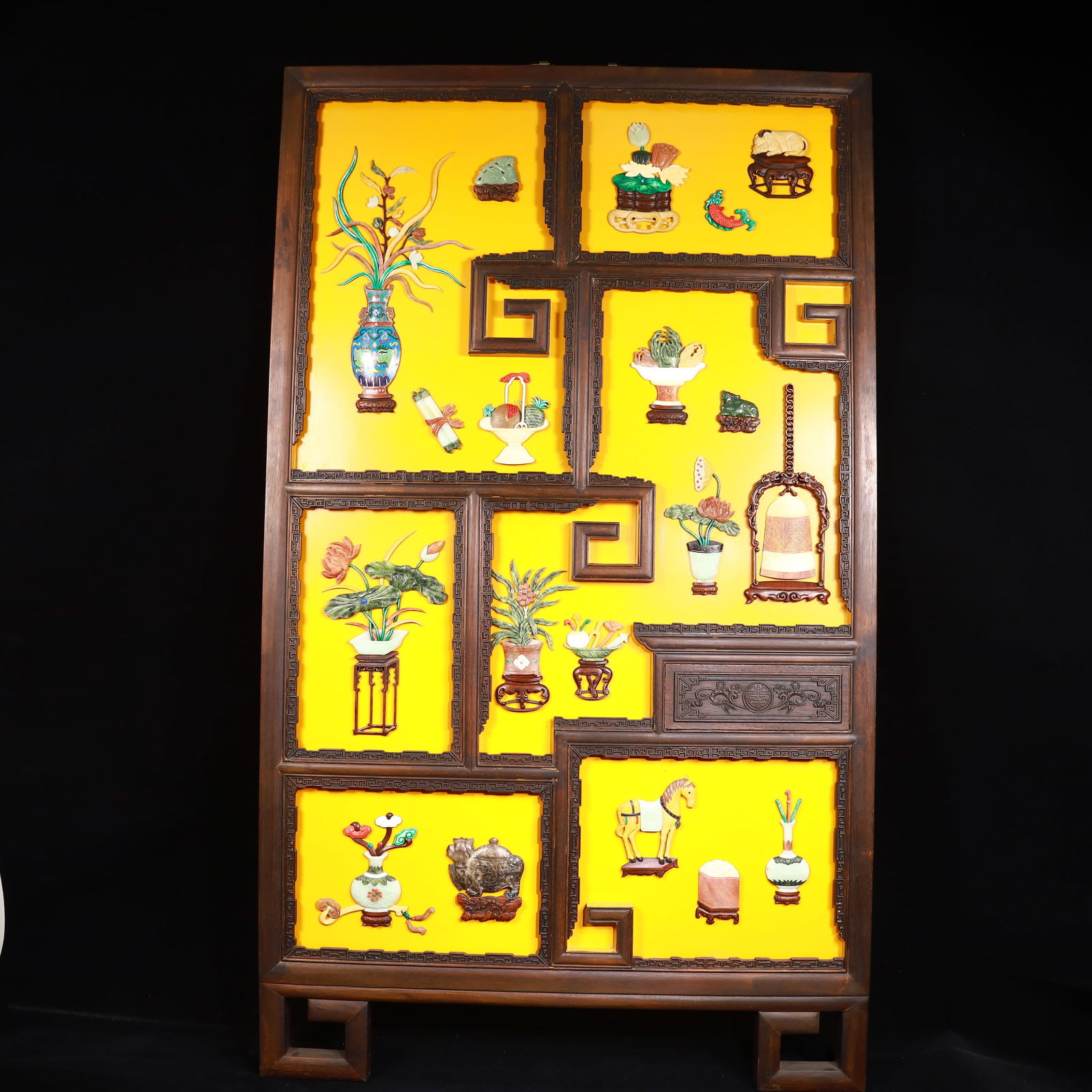 A Huge Zitanwood Inlaid Gems Bogu Pattern Hanging Panel: A Huge Zitanwood Inlaid Gems Bogu Pattern Hanging Panel,Qing Dynasty, China,Size:31.5inx56.7in,Weight:14100g 