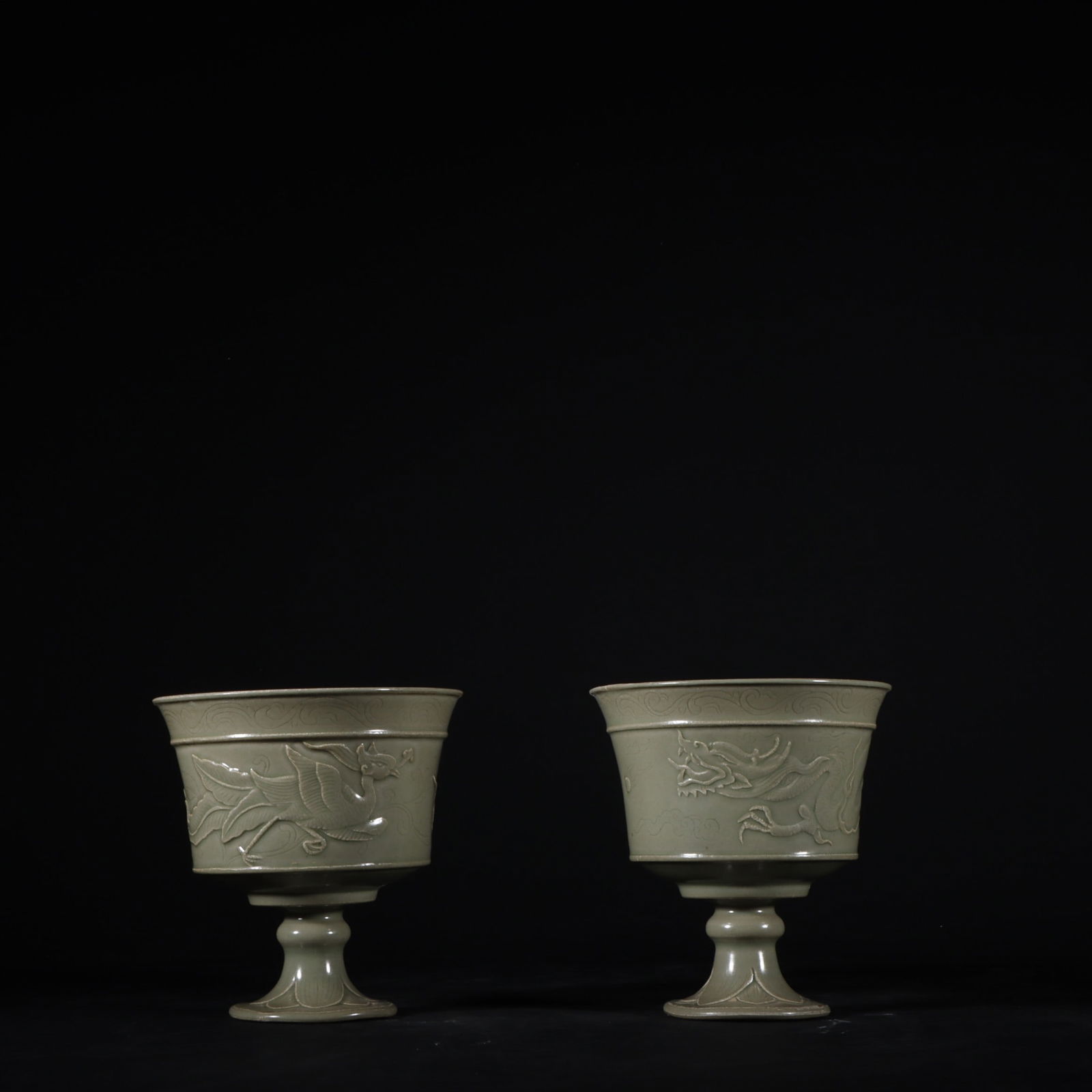 A Pair of Exquisite Yue yao Dragon and Phoenix Pattern Stem Cups (1 of 9)