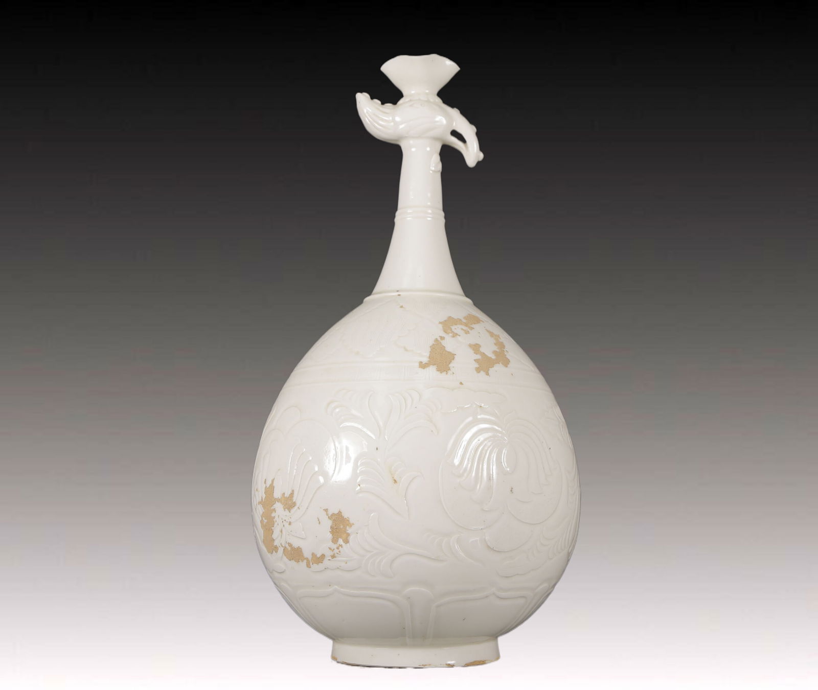 A Huge Ding yao Flower Pattern Vase (1 of 12)