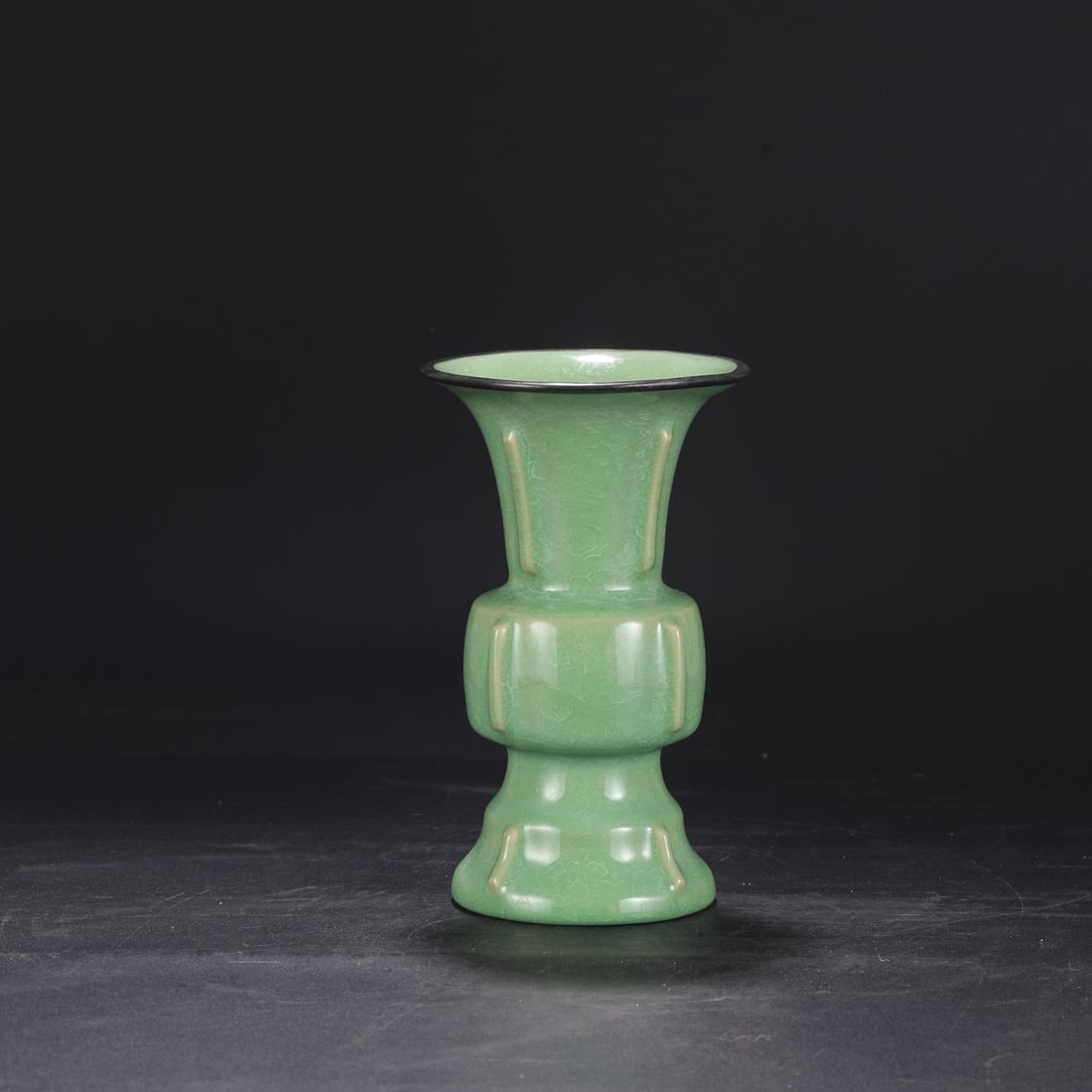An Exquisite Ru yao Green Glazed Cover with Silver Vase,with an Imperial Poem by Emperor Qianlong (1 of 8)