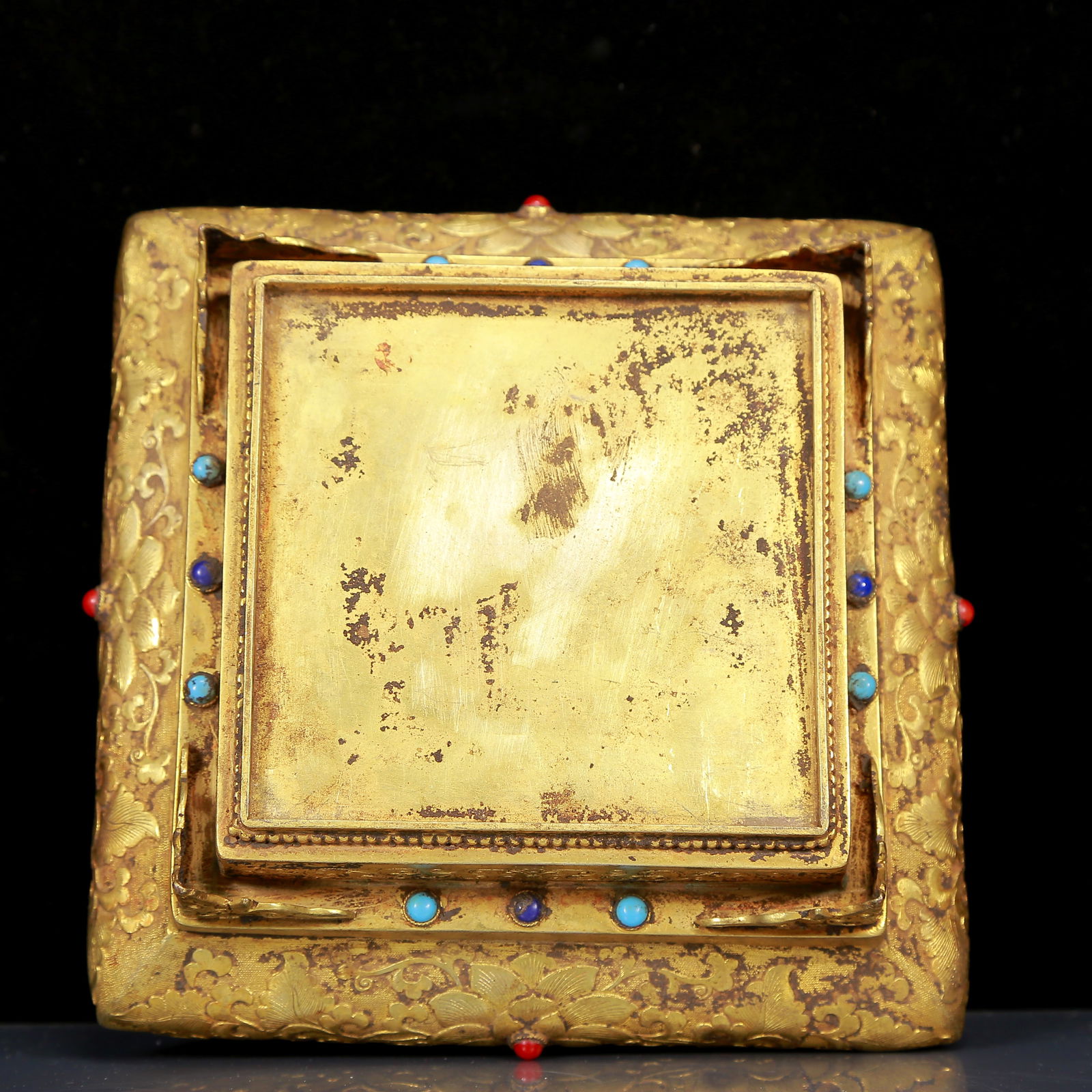 An Exquisite White Jade Gilt Bronze Inlaid Turquoise Dragon Pattern Seal - 11