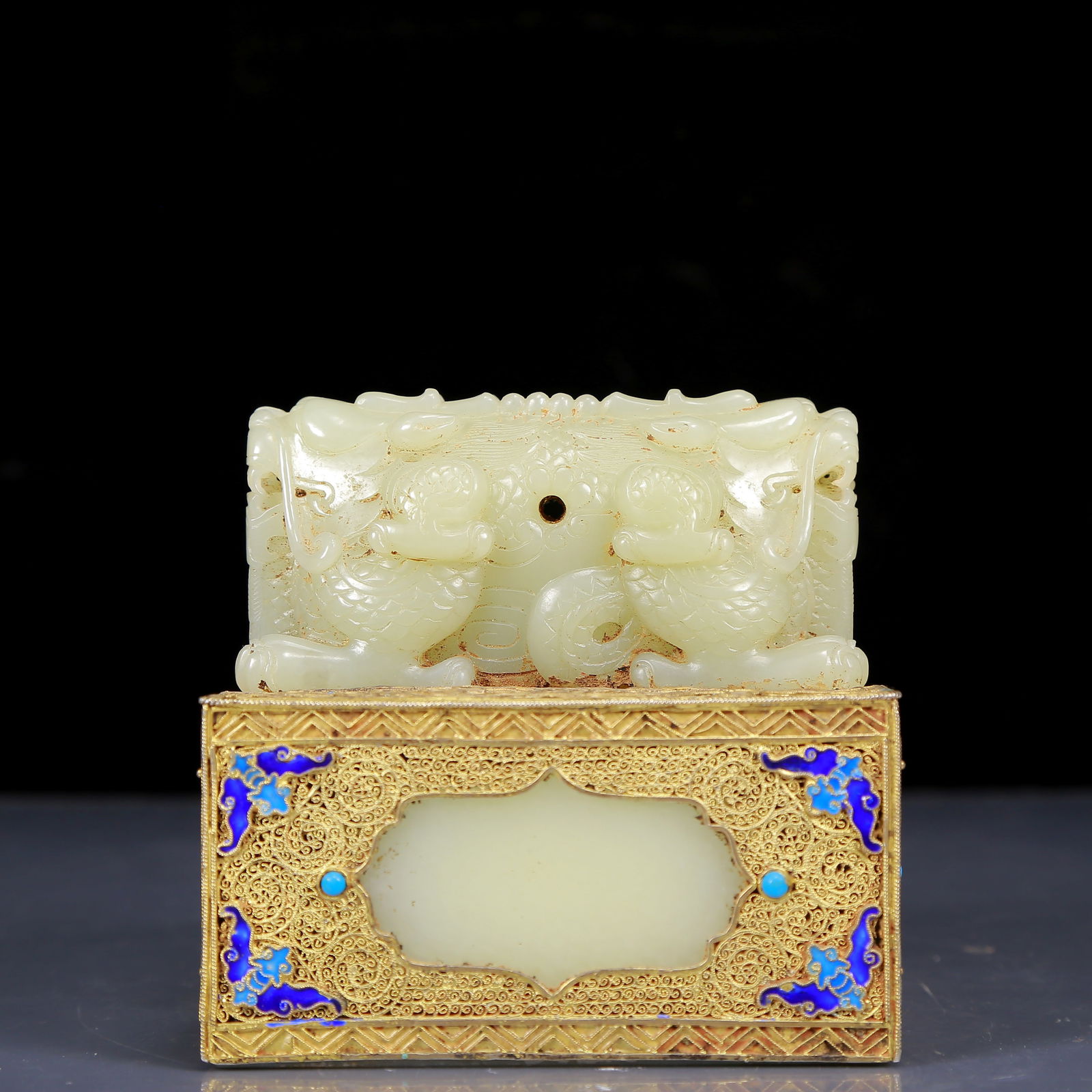 An Exquisite White Jade Gilt Bronze Inlaid Turquoise Dragon Pattern Seal - 2