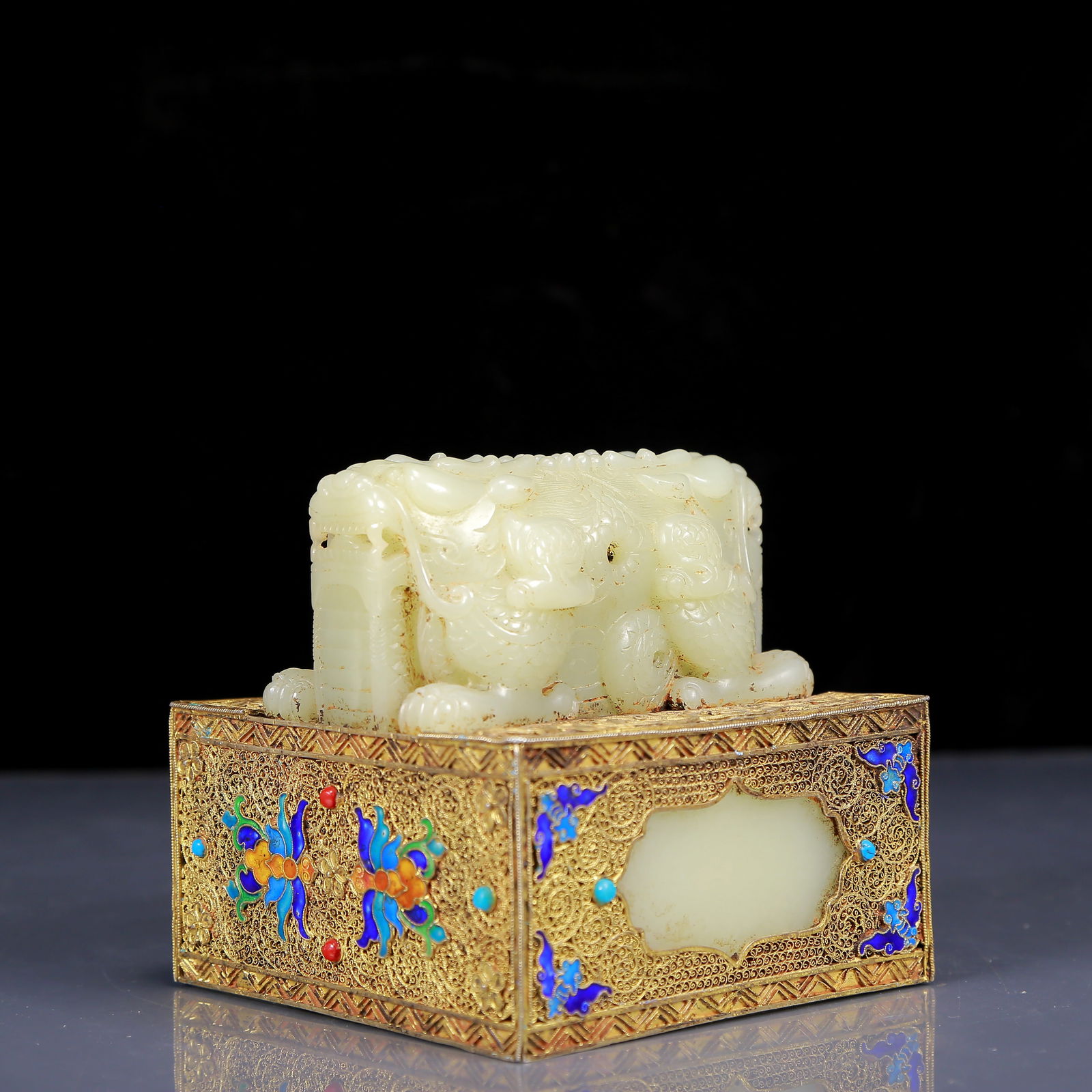 An Exquisite White Jade Gilt Bronze Inlaid Turquoise Dragon Pattern Seal - 5
