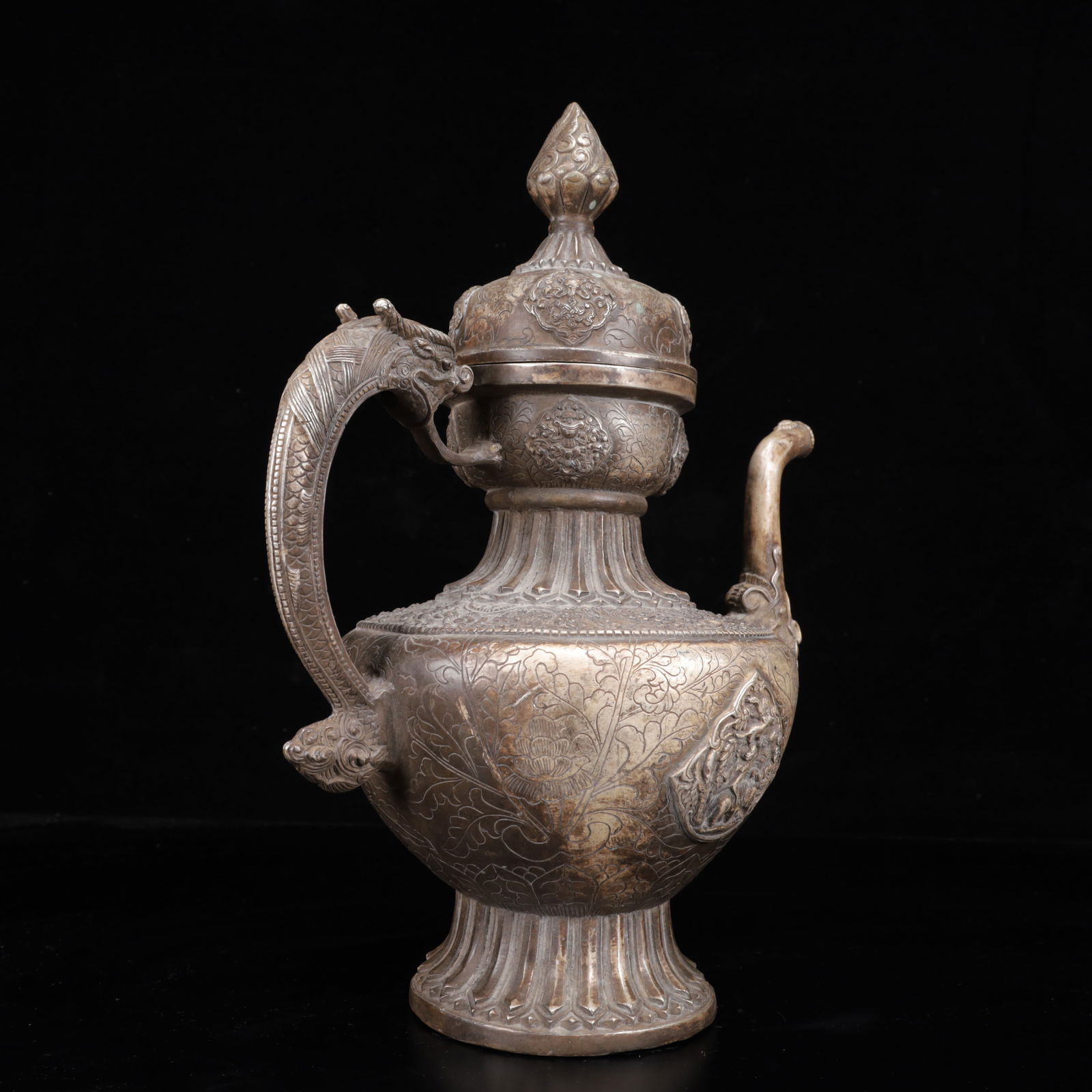 An Exquisite Silver Lotus Pattern Ewer - 10
