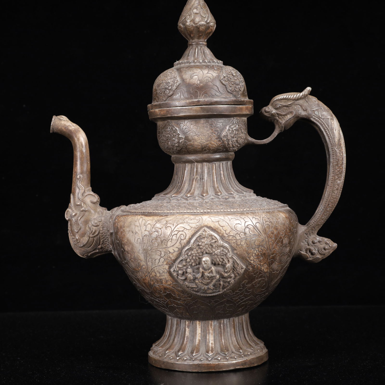 An Exquisite Silver Lotus Pattern Ewer - 3