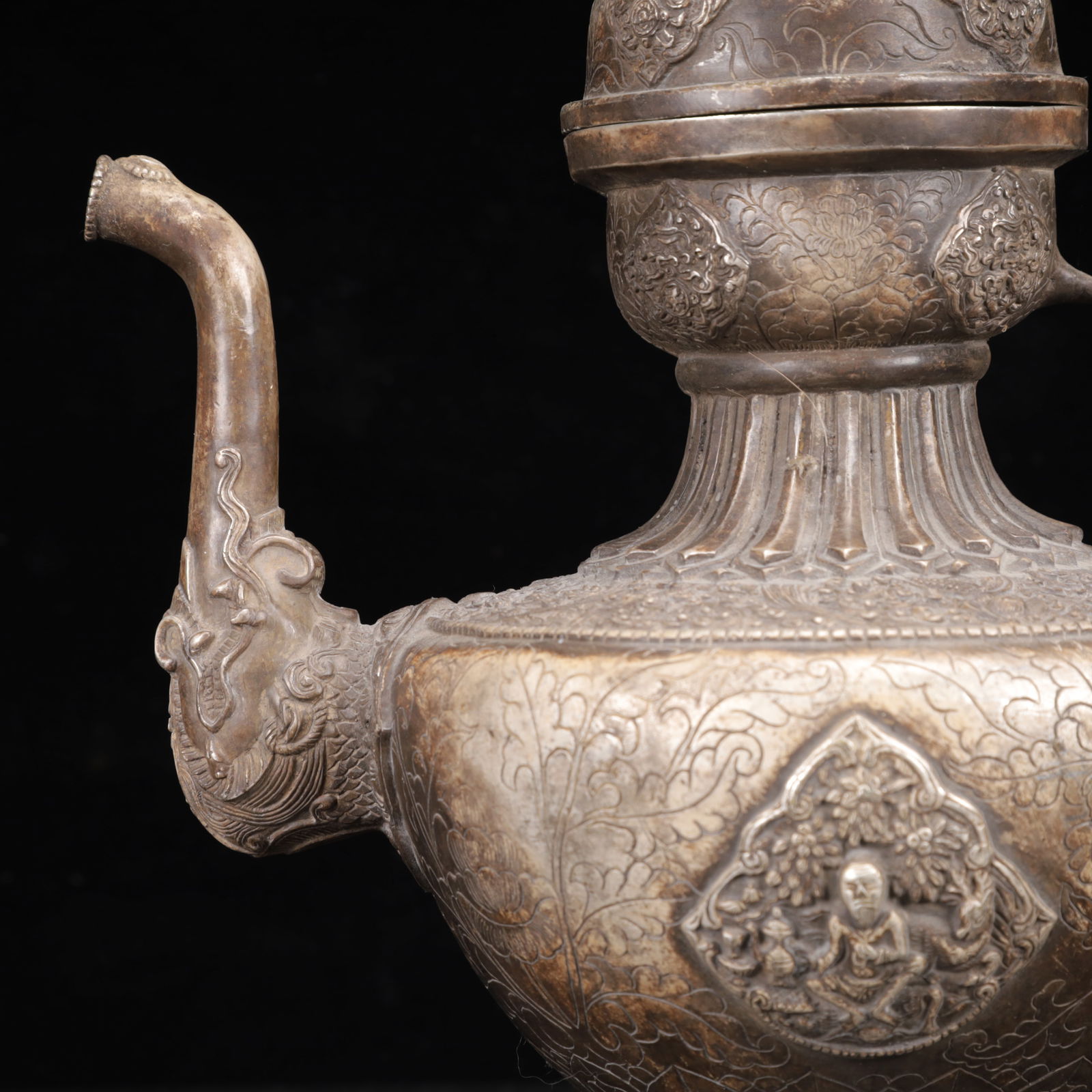 An Exquisite Silver Lotus Pattern Ewer - 4