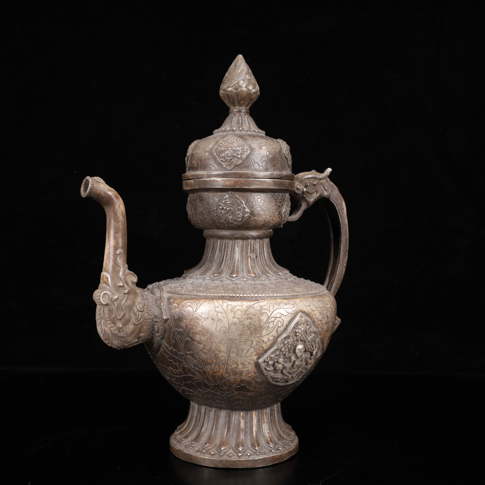 An Exquisite Silver Lotus Pattern Ewer - 6