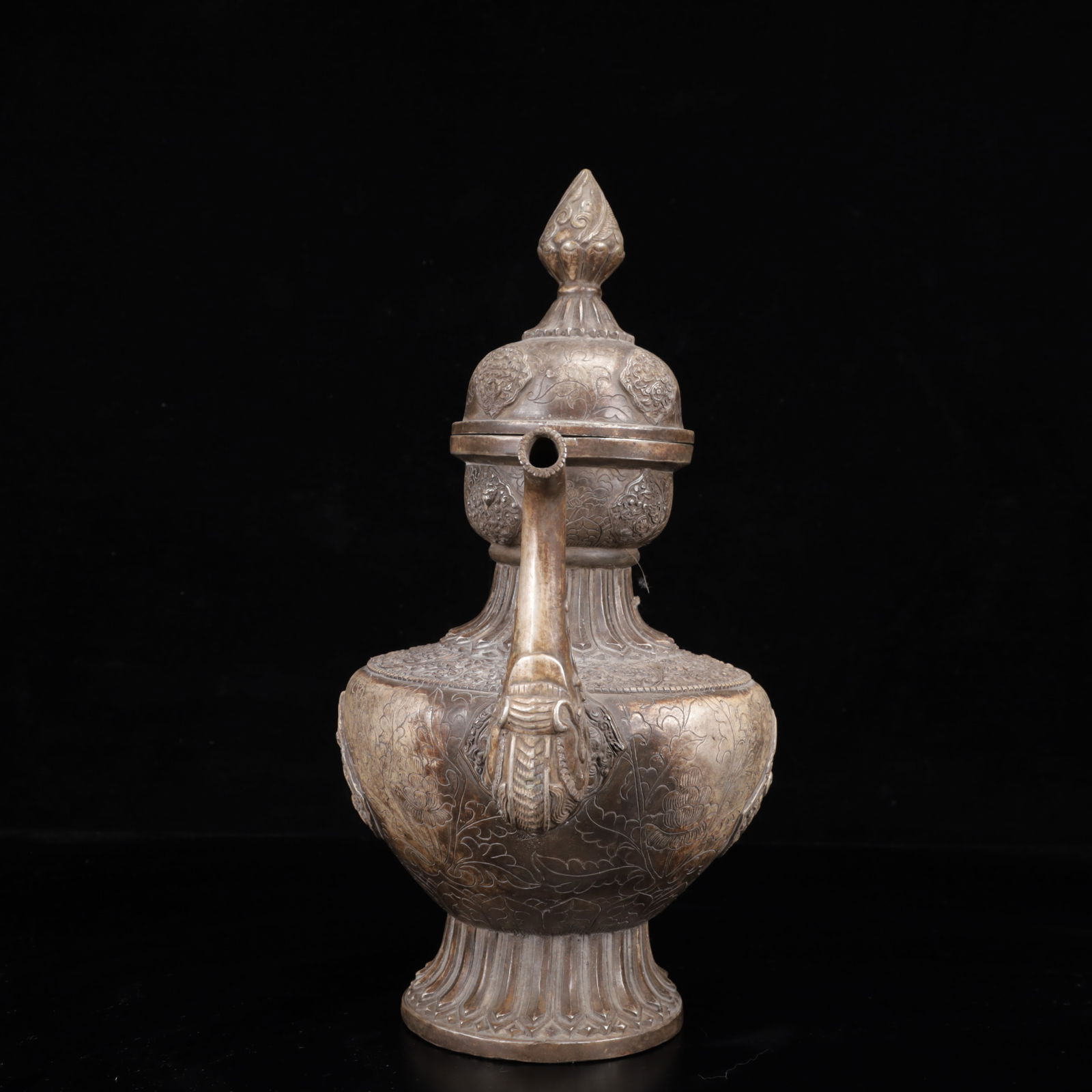 An Exquisite Silver Lotus Pattern Ewer - 7