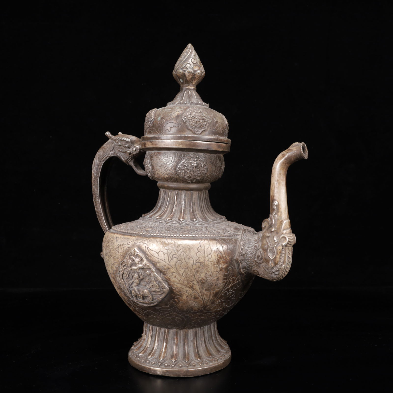 An Exquisite Silver Lotus Pattern Ewer - 8