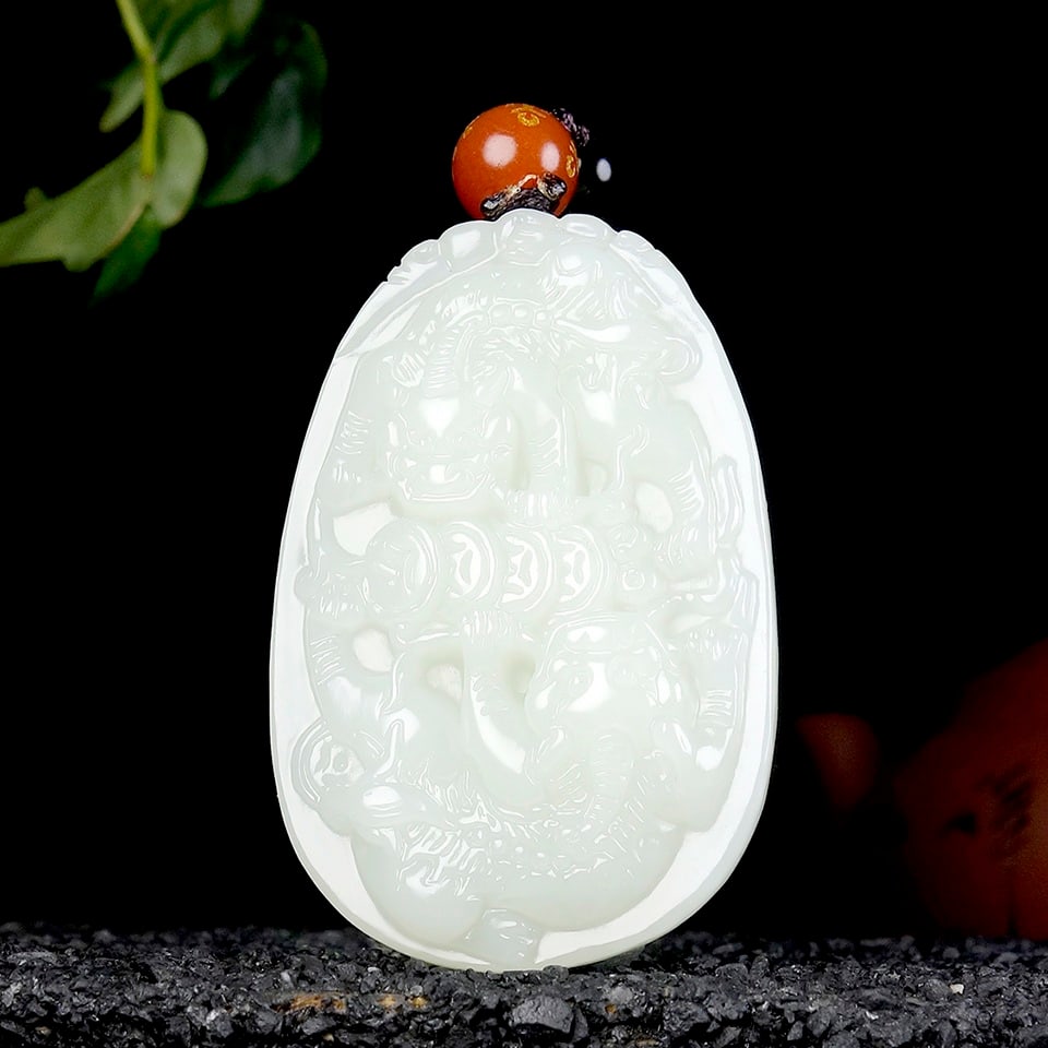 An Exquisite White Jade Auspicious Beast Pendant: An Exquisite White Jade Auspicious Beast Pendant,Size:1.9inx1.2inx0.3in 白玉貔貅挂件