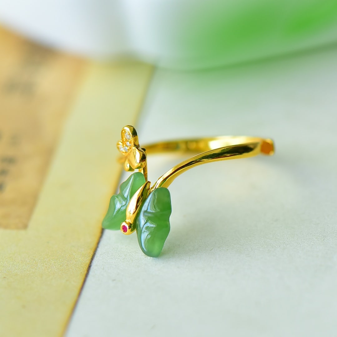 A Pair of Exquisite Sterling Silver-Gold Plated Inlaid Jasper Ring,Inlaid Diamond: A Pair of Exquisite Sterling Silver-Gold Plated Inlaid Jasper Ring,Inlaid Diamond,Size:0.4inx0.7in 纯银镀金镶碧玉戒指,嵌钻石