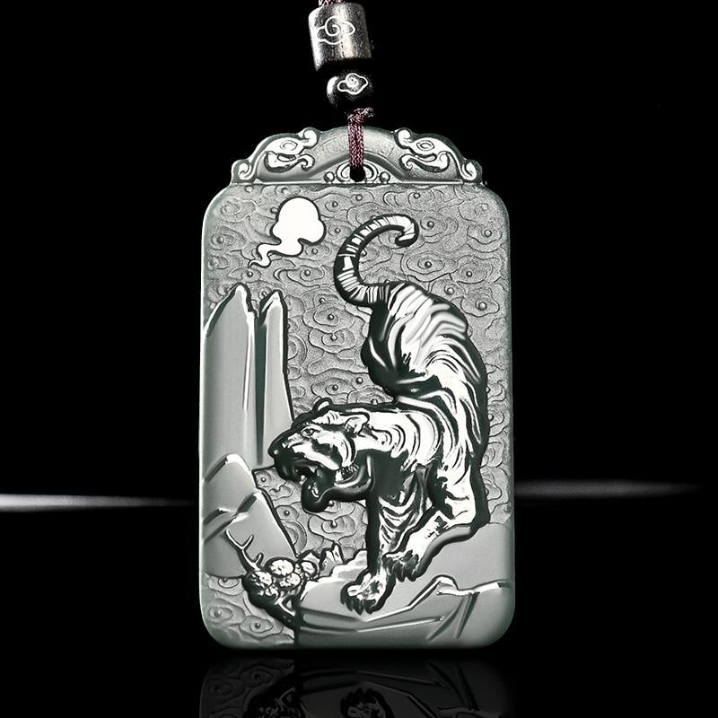 An Exquisite Cyan jade Tiger Pattern Pendant: An Exquisite Cyan jade Tiger Pattern Pendant 青玉虎纹挂件