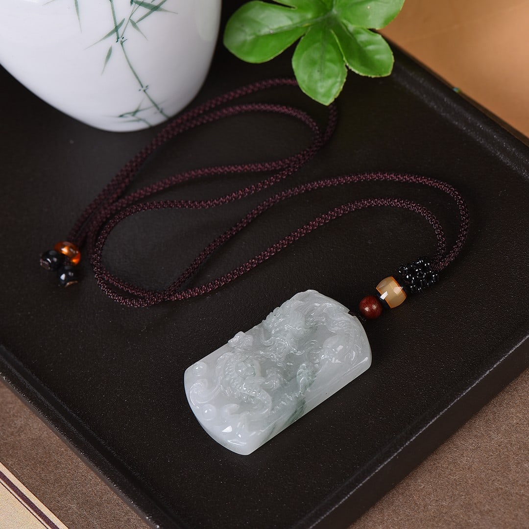 An Exquisite Jadeite Dragon Pattern Pendant - 3