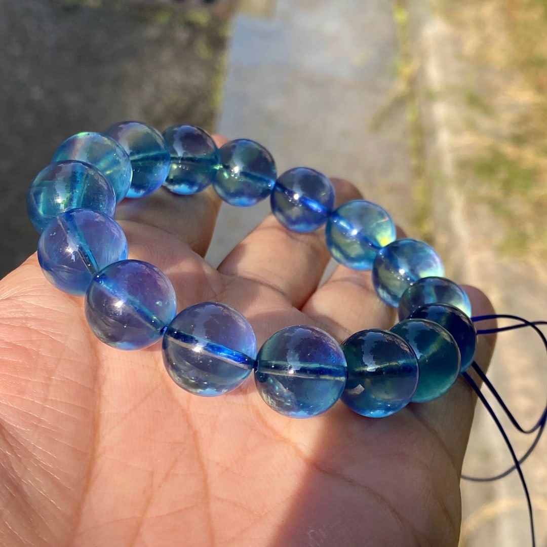 An Exquisite Crystal Bracelets - 2