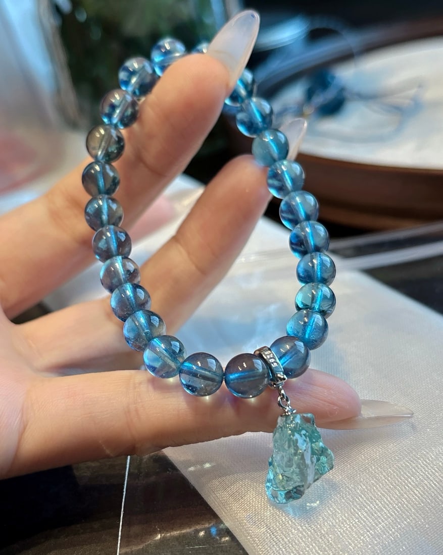 An Exquisite Aquamarine Bracelets - 5