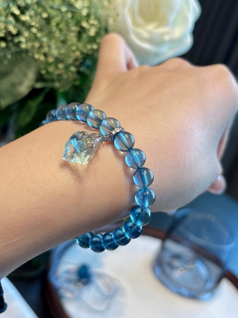 An Exquisite Aquamarine Bracelets - 6