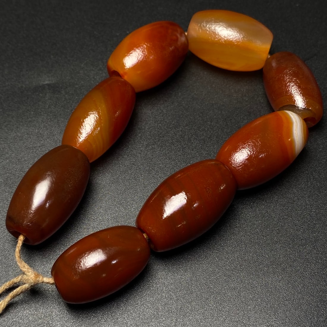 A Precious Agate Bracelets - 3