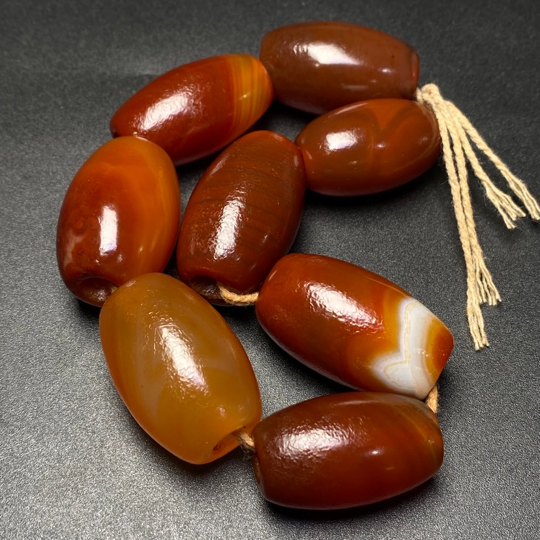 A Precious Agate Bracelets - 6