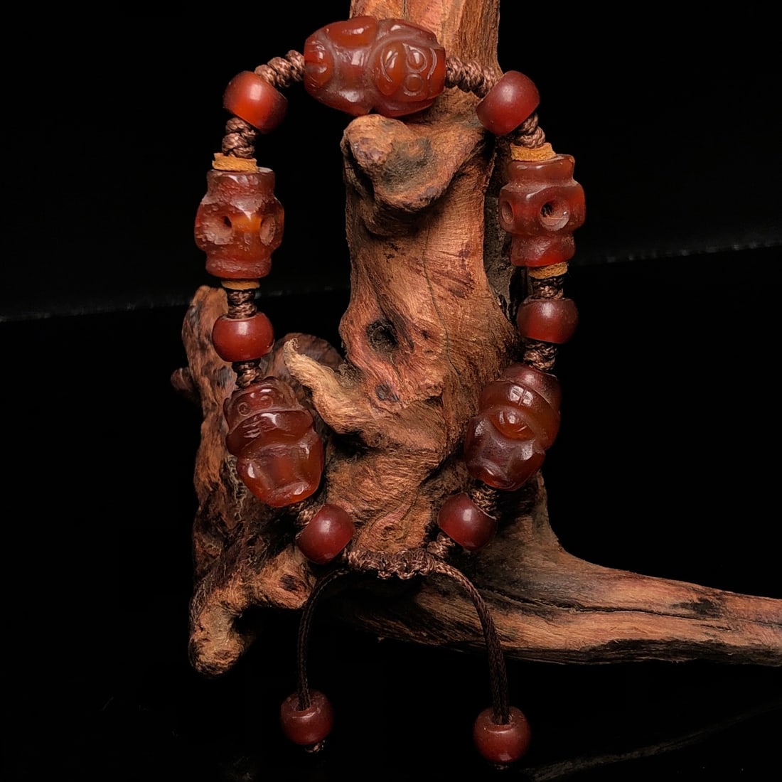 A Precious Agate Bracelets - 2