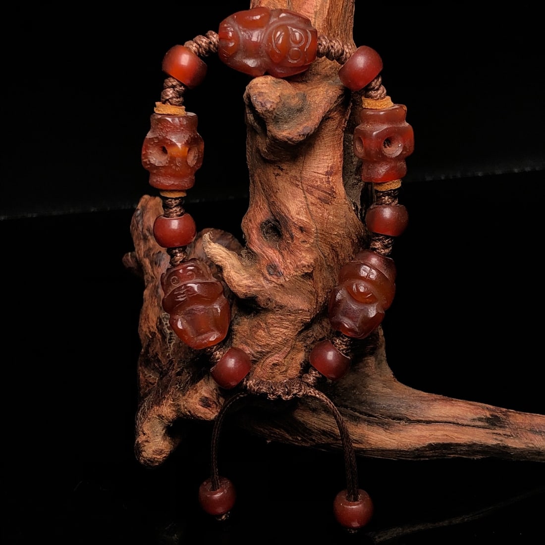 A Precious Agate Bracelets - 3