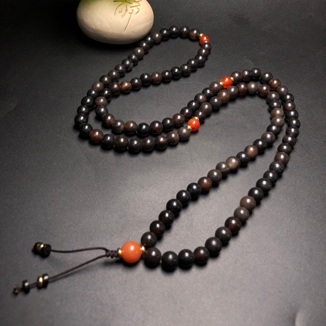 A Precious Agate Necklace - 4